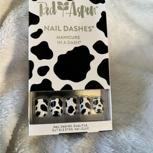 Red Aspen Nail Dashes- holy cow Chelsey